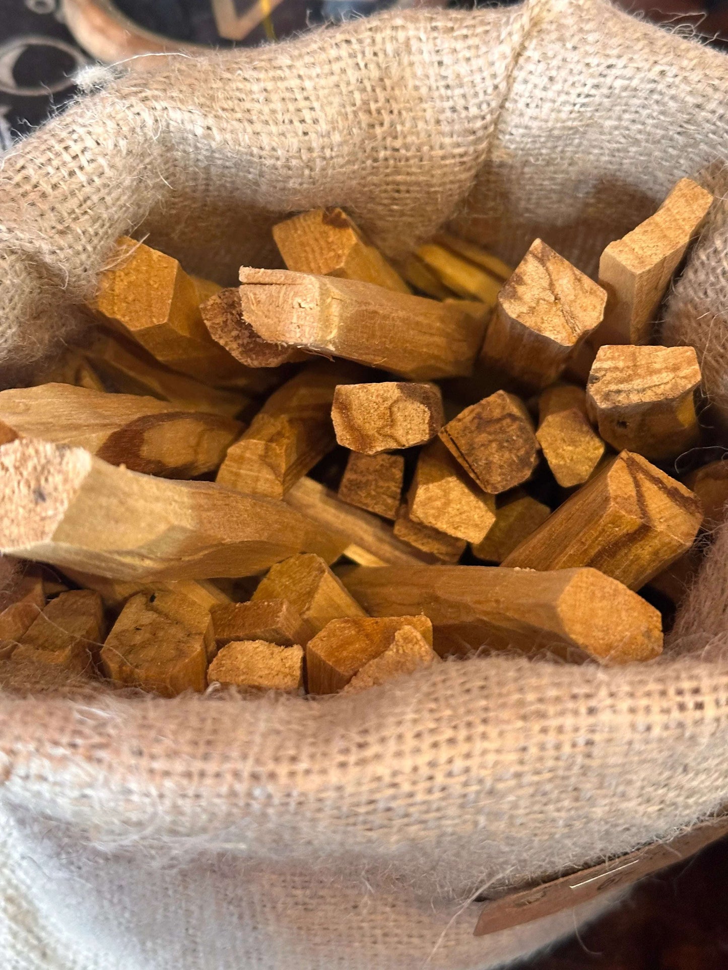 Palo Santo – naturalne drewienka do oczyszczania i rytuałów - Turmalinova Sklep Ezoteryczny Bielsko-Biała